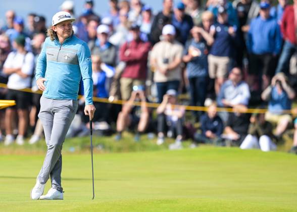 Mandatory Credit: Photo by Greig Cowie Shutterstock (14015622o) Cameron Smith on the 1st Green The British Open Championship, Day One, Golf, Royal Liverpool Golf Club, Liverpool, UK - 20 Jul 2023 The British Open Championship, Day One, Golf, Royal Liverpool Golf Club, Liverpool, UK - 20 Jul 2023  Copyright: xGreigxCowie Shutterstockx 14015622o