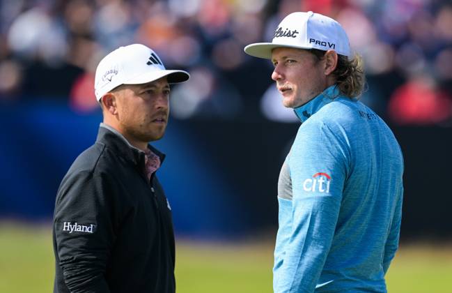 Mandatory Credit: Photo by Greig Cowie Shutterstock (14015622s) Cameron Smith on the 1st Green in deep conversation with Xander Schauffele The British Open Championship, Day One, Golf, Royal Liverpool Golf Club, Liverpool, UK - 20 Jul 2023 The British Open Championship, Day One, Golf, Royal Liverpool Golf Club, Liverpool, UK - 20 Jul 2023  Copyright: xGreigxCowie Shutterstockx 14015622s