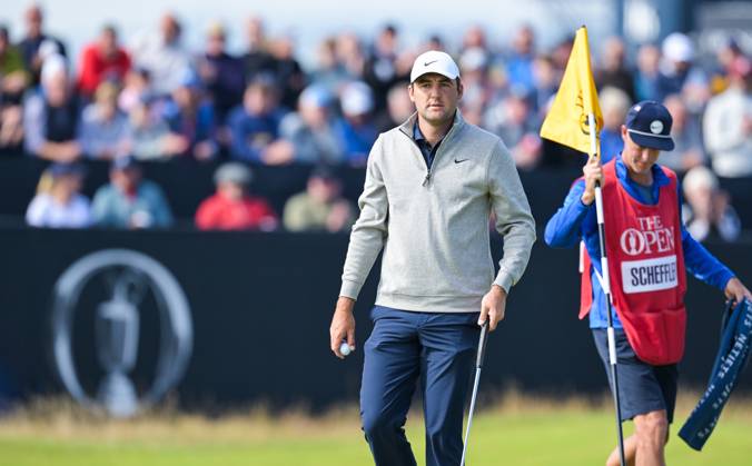 Mandatory Credit: Photo by Greig Cowie Shutterstock (14015622af) Scottie Scheffler on the 1st Green The British Open Championship, Day One, Golf, Royal Liverpool Golf Club, Liverpool, UK - 20 Jul 2023 The British Open Championship, Day One, Golf, Royal Liverpool Golf Club, Liverpool, UK - 20 Jul 2023  Copyright: xGreigxCowie Shutterstockx 14015622af