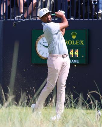 American Tony Finau tees off on the 1st hole on the first day at the 151st Open Championship at Royal Liverpool Golf Club in Hoylake, England on Thursday, July 20, 2023.  LON2023072078 HUGOxPHILPOTT