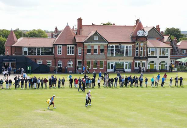 Mandatory Credit: Photo by Dave Shopland Shutterstock (14015628c) Justin Rose and Rory Mcllroy chat as they pass The Clubhouse The British Open Championship, Day Two, Golf, Royal Liverpool Golf Club, Liverpool, UK - 21 Jul 2023 The British Open Championship, Day Two, Golf, Royal Liverpool Golf Club, Liverpool, UK - 21 Jul 2023 Copyright: xDavexShopland Shutterstockx 14015628c