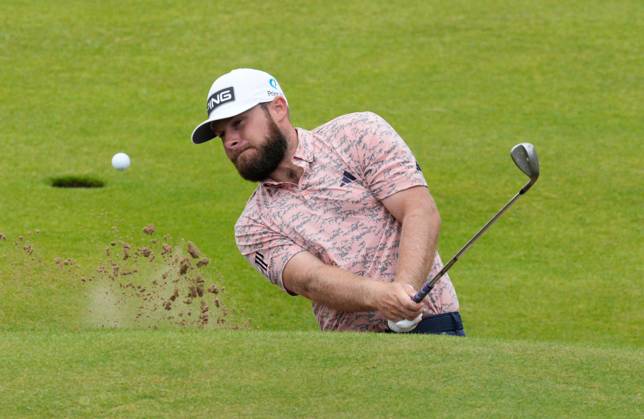 Sport Bilder des Tages Mandatory Credit: Photo by Dave Shopland Shutterstock (14015636bn) Tyrell Hatton from England on the 18th The British Open Championship, Day Three, Golf, Royal Liverpool Golf Club, Liverpool, UK - 22 Jul 2023 The British Open Championship, Day Three, Golf, Royal Liverpool Golf Club, Liverpool, UK - 22 Jul 2023 Copyright: xDavexShopland Shutterstockx 14015636bn