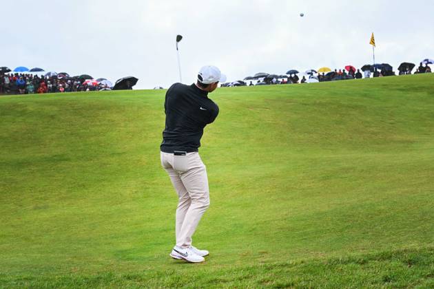 Mandatory Credit: Photo by Greig Cowie Shutterstock (14015635cy) Rory McIlroy chips on the 12th Green The British Open Championship, Day Three, Golf, Royal Liverpool Golf Club, Liverpool, UK - 22 Jul 2023 The British Open Championship, Day Three, Golf, Royal Liverpool Golf Club, Liverpool, UK - 22 Jul 2023 Copyright: xGreigxCowie Shutterstockx 14015635cy