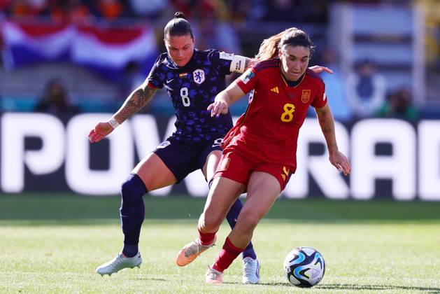WWC23 QTR FINAL SPAIN NETHERLANDS, Mariona Caldentey of Spainand Sherida Spitse of the Netherlands during the FIFA Women s World Cup 2023 Quarter Final soccer match between Spain and the Netherlands in Wellington, New Zealand, Friday, August 11, 2023. ( NO ARCHIVING, EDITORIAL USE ONLY, NO USE IN BOOKS WITHOUT CONSENT WELLINGTON NEW ZEALAND  Copyright: xAARONxGILLIONSx 20230811001829686373
