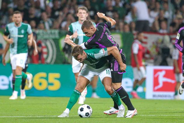 f l Niclas Füllkrug SV Werder Bremen, 11 and Joshua Kimmich FC Bayern Munich, 6 in duel, duel, dynamics, action, game scene, THE DFL DIRECTIVES PROHIBIT ANY USE OF PHOTOGRAPHS AS IMAGE SEQUENCES AND OR VIDEOA HNUAL PHOTOSTRACKS DFL REGULATES PROHIBIT ANY USE OF PHOTOGRAPHS AS IMAGE SEQUENCES AND OR QUASI VIDEO , 18 08 2023, Bremen Germany , Football, Bundesliga, SV Werder Bremen FC Bayern Munich xobx