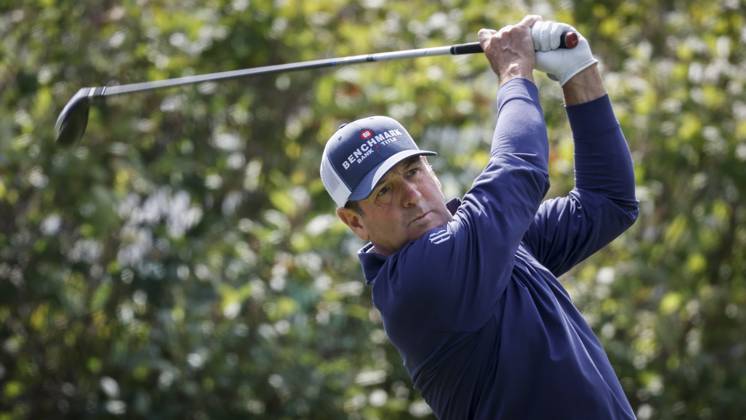 August 19, 2023, Calgary, AB, CANADA: Harrison Frazar, of the United States, hits from the second tee during round two of the PGA, Golf Herren Tour Champions Shaw Charity Classic golf event in Calgary, Alta., Saturday, Aug. 19, 2023. Harrison Frazar - ZUMAc35_ 20230819_zaf_c35_004 Copyright: xJeffxMcintoshx