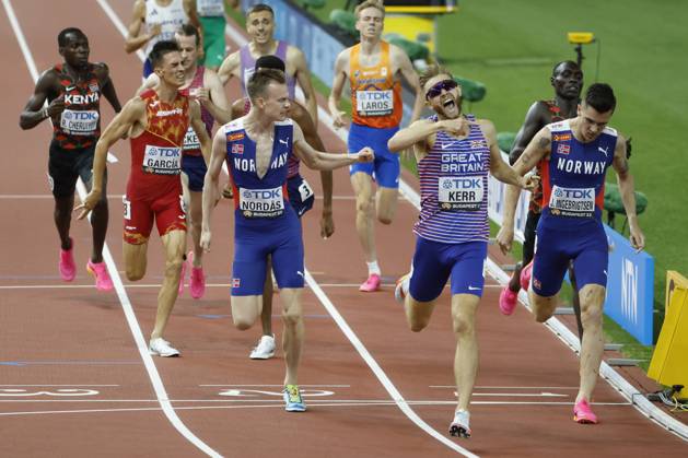 Bilder des Jahres 2023, Sport 08 August Sport Themen der Woche KW34 Sport Bilder des Tages Joss Kerr (3-R) of Great Britain wins the 1500m of the World Athletics Championships Budapest, Hungary, 23 August 2023. World Athletics Championships Budapest 2023 - Day 5 !ACHTUNG: NUR REDAKTIONELLE NUTZUNG!  Copyright: xJavierxEtxezarretax GRAF9558 20230823-55011754359_1