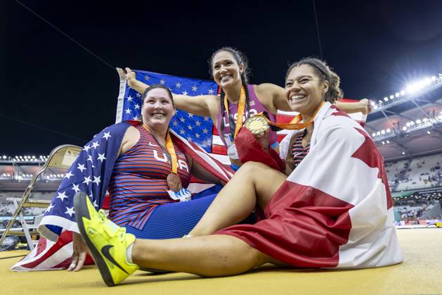 World Athletics Championships Budapest 23 Hungary, 24 08 2023 Budapest, Hungary August 24 Camryn ROGERS of CANADA CAN , Janee KASSANAVOID and DeAnna PRICE of the UNITED STATES USA after the hammer throw final on day 6 of the World Athletics Championships Budapest 23 at the National Athletics Centre in Budapest, Hungary on August 24, 2023 Copyright: xBEAUTIFULxSPORTS AxelxKohringx