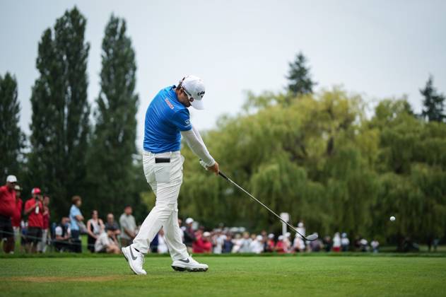 August 25, 2023, VANCOUVER, BC, CANADA: Yuka Saso, of Japan, hits her tee shot on the sixth hole during the second round at the LPGA, Golf Damen CPKC Canadian Women s Open golf tournament, in Vancouver, on Friday, August 25, 2023. Canada News - August 25, 2023 - ZUMAc35_ 20230825_zaf_c35_128 Copyright: xDarrylxDyckx