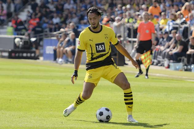 Ramy Bensebaini 5, Borussia Dortmund action single image crop 26 08 2023 Football, 1 Bundesliga, VfL Bochum vs Borussia Dortmund , Vonovia Ruhrstadion, Bochum, DFB DFL REGULATIONS PROHIBIT ANY USE OF PHOTOGRAPHS AS IMAGE SEQUENCES AND OR QUASI VIDEO NRW Germany Copyright: xpepphotox xSaschaxWeizx pep00321, pep_20230826_hm
