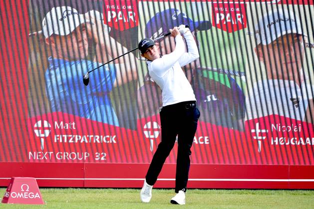 Golf, Omega European Masters in Crans-Montana Crans-Montana, 31.08.2023, Golf - Omega European Masters, Matt Fitzpatrick (ENG) Hole 1
