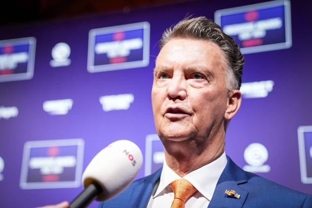 UTRECHT, 04-09-2023, De Fabrique . Eredivisie Awards 2023 , season 2022 - 2023 . Louis van Gaal with his Eredivisie Oeuvre Award Eredivisie Awards 2023 x22221795x Copyright: