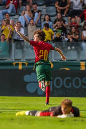 2025 U21, U 21 EURO Qualifying, EM, Europameisterschaft Portugal vs Andorra Pacos de Ferreira, Portugal, September, 8, 2023, 2025 U21 Euro Qualifying, Portugal vs Andorra at the Estadio Capital do Movel, Fabio Silva scores the second goal for Portugal, photography by @guelbergoes Pacos de Ferreira Portugal