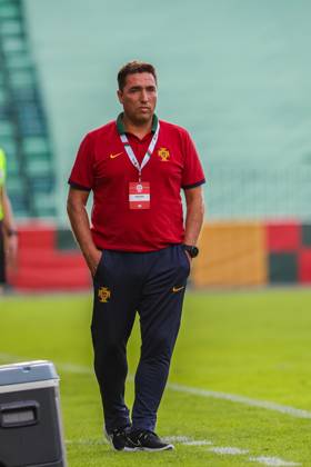 2025 U21, U 21 EURO Qualifying, EM, Europameisterschaft Portugal vs Andorra Pacos de Ferreira, Portugal, September, 8, 2023, 2025 U21 Euro Qualifying, Portugal vs Andorra at the Estadio Capital do Movel, Rui Oliveira, Selecionador Nacional, photography by @guelbergoes Pacos de Ferreira Portugal