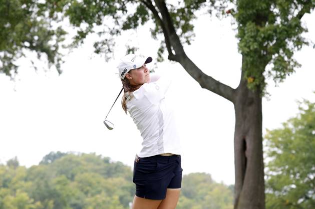 CINCINNATI, OH - SEPTEMBER 08: LPGA, Golf Damen golfer Jennifer Kupcho hits her tee shot on the 8th hole during the second round of the Kroger Queen City Championship at the Kenwood Country Club in Cincinnati, Ohio. (Photo by Brian Spurlock Icon Sportswire) GOLF: SEP 08 LPGA Kroger Queen City Championship EDITORIAL USE ONLY Icon230908040