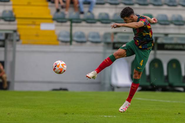 2025 U21, U 21 EURO Qualifying, EM, Europameisterschaft Portugal vs Andorra Pacos de Ferreira, Portugal, September, 8, 2023, 2025 U21 Euro Qualifying, Portugal vs Andorra at the Estadio Capital do Movel, Tomas Araujo, photography by @guelbergoes Pacos de Ferreira Portugal