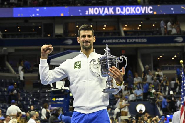 Sport Themen der Woche KW36 Tennis : Us Open 2023 - Novak Djokovic Us open 2023 Winner - and 24 Grand Chelem Tennis : US open 2023 - 10 09 23 ChrysleneCaillaud Panoramic 