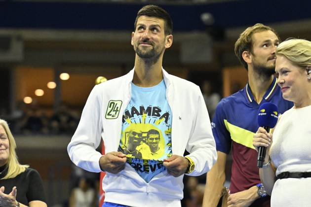 Tennis : Us Open 2023 - Novak Djokovic Us open 2023 Winner - and 24 Grand Chelem Tennis : US open 2023 - 10 09 23 ChrysleneCaillaud Panoramic 