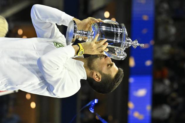 Tennis : Us Open 2023 - Novak Djokovic Us open 2023 Winner - and 24 Grand Chelem Tennis : US open 2023 - 10 09 23 ChrysleneCaillaud Panoramic 