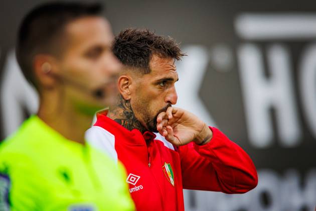 Miguel Lopes during Liga Portugal 2023 24 game between CF Estrela Amadora and FC Porto at Estadio Jose Gomes Amadora, Lisboa, Portugal. (Maciej Rogowski) Amadora Estadio Jose Gomes Portugal Copyright: xMaciejxRogowskix estrela-fcporto-full-15-09-2023-13
