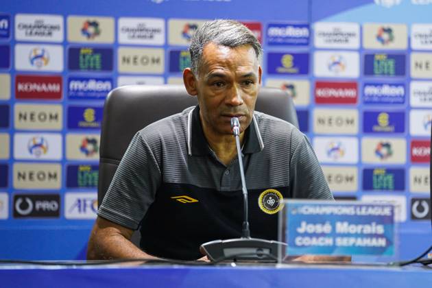 Iraq s Al-Quwa Al-Jawiya (Air Force)?? Iran s Sepahan - AFC Champions League in Erbil, Iraq - 18 Sep 2023 Sepahan Portuguese coach Jose Manuel Morais speaks during a press conference, PK, Pressekonferenz after the first round of the AFC Champions League group stage matches between Iraq s Al-Quwa Al-Jawiya (Air Force) and Iran s Sepahan in Franso Hariri stadium in Erbil city, the capital of Iraq s northern autonomous Kurdistan region. Final score 2-2 Erbil Iraq Copyright: xIsmaelxAdnanx xSOPAxImagesx aÌ?Â?ÂIADNAN_01233