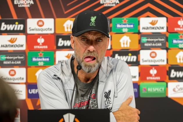 Sport Bilder des Tages SOCCER - UEFA EL, LASK vs Liverpool LINZ,AUSTRIA,20.SEP.23 - SOCCER - UEFA Europa League, group stage, Linzer ASK vs Liverpool FC, preview, press conference, PK, Pressekonferenz Liverpool. Image shows head coach Juergen Klopp (Liverpool).  GEPAxpictures xManuelxBinder