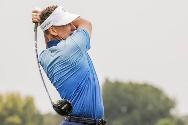 Ian Poulter of England hits his tee shot on the sixteenth hole during the first round of the 2023 LIV Golf League tournament at Rich Harvest Farms in Sugar Grove, Illinois, on Friday September 22, 2023. Tournament play runs from September 22nd through the 24th.  SGI20230922831 TANNENxMAURY