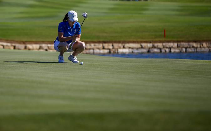 2023 Solheim Cup, Finca Cortesin, Andalucia, Spain 24 9 2023 Leona Maguire lines up a putt Leona Maguire lines up a putt 24 9 2023  Copyright: x INPHO MartinxSirasxLimax _MS09693