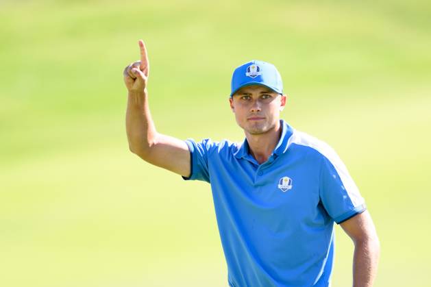 230929 Ludvig Aberg of Team Europe celebrates during the first round of the Ryder Cup on September 29, 2023 in Rome Photo Mathias Bergeld BILDBYRAN kod MB MB0736 golf ryder cup day 1 bbeng round 1 jubel  Copyright: MATHIASxBERGELD BB230929MB021
