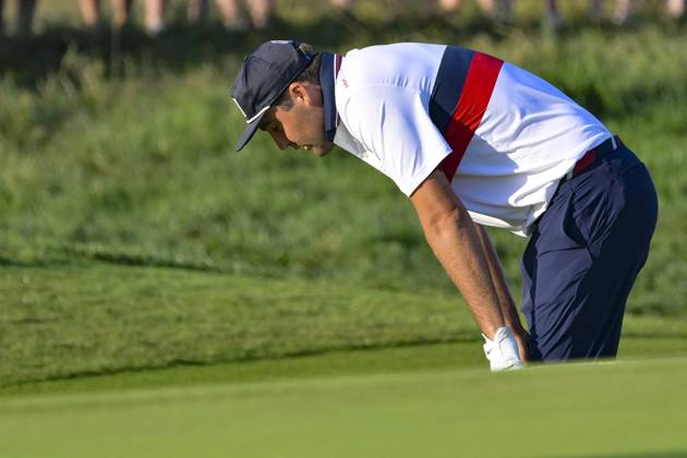 September 30, 2023, ROME: US™team golfer Scottie Scheffler in actions during the Fourballs matches on the second day of the 2023 Ryder Cup golf tournament at Marco Simone Golf Club in Guidonia, near Rome, Italy, 30 September 2023. The 44th Ryder Cup matches between the US and Europe will be held in Italy from 29 September to 01 October 2023. ANSA ETTORE FERRARI 2023 Ryder Cup golf tournament  - ZUMAa110 20230930_zaf_a110_016 Copyright: xEttorexFerrarix