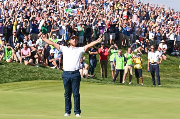 Ryder Cup 2023, Day Two, Morning Foursomes, Golf, Marco Simone Golf & Country Club, Rome, Italy - 30 Sep 2023  Copyright: xGreigxCowie Shutterstockx 14130258bm