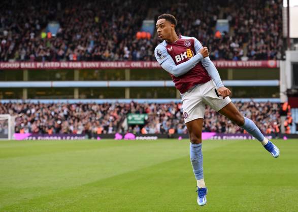Birmingham, England, 30th September 2023. Jacob Ramsey of Aston Villa celebrates scoring his teams fifth goals of the game during the Premier League match at Villa Park, Birmingham. Picture credit should read: Gary Oakley Sportimage EDITORIAL USE ONLY. No use with unauthorised audio, video, data, fixture lists, club league logos or live services. Online in-match use limited to 120 images, no video emulation. No use in betting, games or single club league player publications. SPI-2610-0036