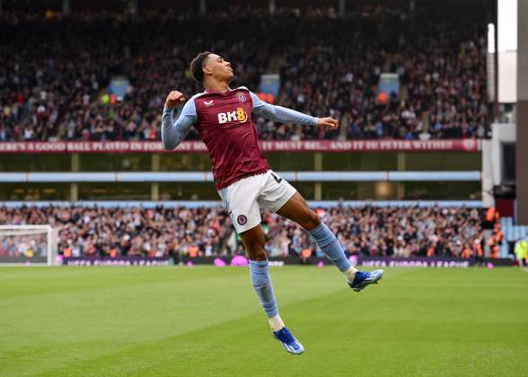 Birmingham, England, 30th September 2023. Jacob Ramsey of Aston Villa celebrates scoring his teams fifth goals of the game during the Premier League match at Villa Park, Birmingham. Picture credit should read: Gary Oakley Sportimage EDITORIAL USE ONLY. No use with unauthorised audio, video, data, fixture lists, club league logos or live services. Online in-match use limited to 120 images, no video emulation. No use in betting, games or single club league player publications. SPI-2610-0038