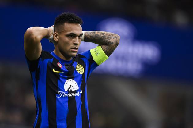 FC Internazionale v SL Benfica - UEFA Champions League Lautaro Martinez of FC Internazionale looks dejected during the UEFA Champions League football match between FC Internazionale and SL Benfica. Milan Italy Copyright: xNicolòxCampox