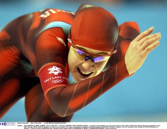2002 WINTER Olympic Games, Olympische Spiele, Olympia, OS : 2002 WINTER OLYMPIC GAMES : SALT LAKE CITY 02 23 02, KEARNS, UTAH, UNITED STATES --- Canada s Clara Hughes eyes the backstretch in the Ladies 5000-meter Speed skating, Eisschnelllauf competition at the 2002 Olympic Winter games, Winterspiele,Spiele, Summer games Hughes won the bronze medal in the event, becoming a medalist in both the Summer and Winter Olympics. Hughes won two cycling bronze medals at the1996 Olympics in Atlanta. --- Photo by Steve Griffin Salt Lake Tribune Corbis Sygma JEUX OLYMPIQUES D HIVER OLYMPISCHE SPELEN www.iso be Ogden United States ETATS UNIS VERENIGDE STATEN  Copyright: xTIMxDExWAELEx 56599