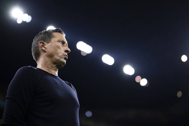 FC Internazionale v SL Benfica - UEFA Champions League Roger Schmidt, head coach of SL Benfica, looks on prior to the UEFA Champions League football match between FC Internazionale and SL Benfica. Milan Italy Copyright: xNicolòxCampox