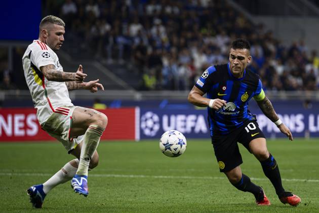 FC Internazionale v SL Benfica - UEFA Champions League Lautaro Martinez of FC Internazionale competes for the ball with Morato of SL Benfica during the UEFA Champions League football match between FC Internazionale and SL Benfica. Milan Italy Copyright: xNicolòxCampox