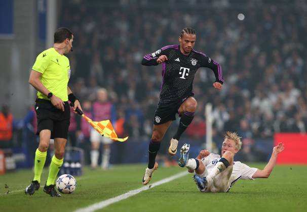 03 10 2023, Football UEFA Champions League 2023 2024, Group stage, Matchday 2, FC Copenhagen FC Bayern Munich, at Parken Stadion Copenhagen L R Leroy Sane Bayern Munich vs Birger Meling FC Copenhagen DFL and DFB regulations prohibit any use of photographs as image sequences and or quasi video