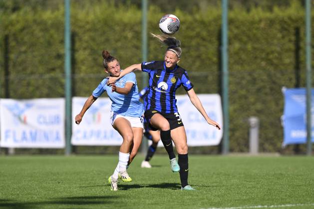 Italian football Serie A Women match - Lazio Women vs FC Internazionale Women Claudia Palombi of S.S. Lazio Women and Katie Bowen of F.C. Inter during Women s Italian Cup round of 16 between S.S. Lazio Women vs F.C. Inter, 12 October 2023, Stadium Mirko Fersini, Formello Italy. Rome Italy Copyright: xIPAxSport ABACAx BRIPASport20231012_161 IPAxSport ABACAx BRIPASport20231012_161