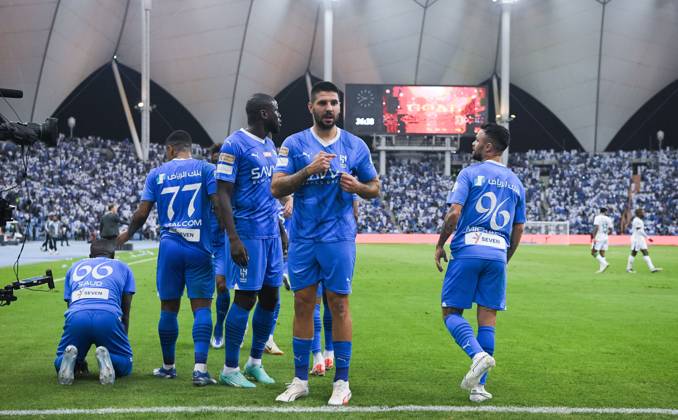 SAFF Roshn Saudi Pro League 2023-24 MD11 Aleksandar Mitrovic of Al-Hilal SFC celebrates after scoring a goal during the Match Day 11 of the SAFF Roshn Saudi Pro League 2023-24 between Al-Hilal SFC vs Al-Ahli SFC at King Fahd International Stadium on October 27, 2023 in Riyadh, Saudi Arabia. Riyadh King Fahd International Stadium Saudi Arabia Copyright: xVictorxFrailex 2023.10.27_PSI03255.MD11_VFR_02813