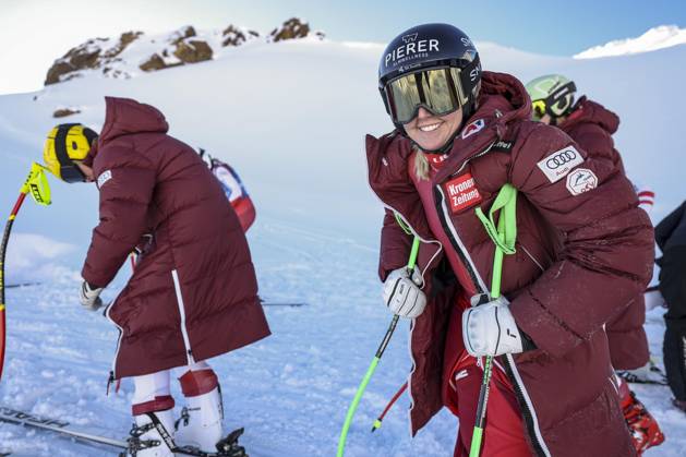 ALPINE SKIING - Ski Austria, training SOELDEN,AUSTRIA,08.NOV.23 - ALPINE SKIING - Ski Austria, downhill, training, ladies. Image shows Cornelia Huetter (AUT). GEPAxpictures xPatrickxSteiner
