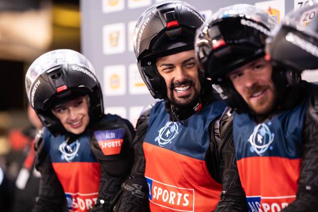 TV Total WOK WM von Pro7 2023 12 11 2023, Bob and luge track, Winterberg, TV Total WOK WM von Pro7 2023 In the picture Amar YouTuber, Amar Al Naimi laughs, is happy nordphotoxGmbHxx xChristianxSchulze nph000300