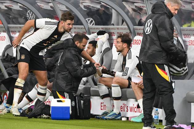 Football, men, season 2023 2024, international match in Berlin, Germany Turkey, f l Niclas Füllkrug Fuellkrug Germany , Serge Gnabry Germany and Leon Goretzka Germany , 18 11 2023, Copyright: xMatthiasxKochx