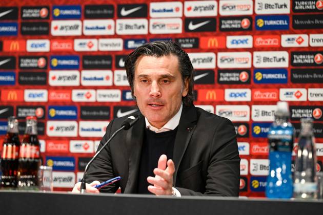 Football, men, 2023 2024 season, international match in Berlin, Germany Turkey, f l Coach Vincenzo Montella Turkey at the post-match press conference, 18 11 2023, Copyright: xMatthiasxKochx