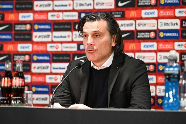 Football, men, 2023 2024 season, international match in Berlin, Germany Turkey, f l Coach Vincenzo Montella Turkey at the post-match press conference, 18 11 2023, Copyright: xMatthiasxKochx