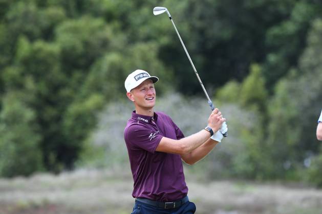 GOLF AUSTRALIAN PGA, Golf Herren Adrian Meronk plays a shot during round 1 of the 2023 Fortinet Australian PGA Championship in Brisbane, Thursday, November 23, 2023. ( NO ARCHIVING, EDITORIAL USE ONLY, NO USE IN BOOKS WITHOUT CONSENT BRISBANE QUEENSLAND AUSTRALIA  Copyright: xJONOxSEARLEx 20231123001868624871