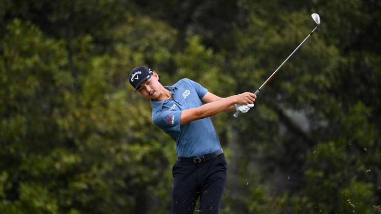 GOLF AUSTRALIAN PGA, Golf Herren Min Woo Lee plays a shot during round 3 of the 2023 Australian PGA Championship in Brisbane, Saturday, November 25, 2023. ( NO ARCHIVING, EDITORIAL USE ONLY, NO USE IN BOOKS WITHOUT CONSENT BRISBANE QUEENSLAND AUSTRALIA  Copyright: xJONOxSEARLEx 20231125001869444668