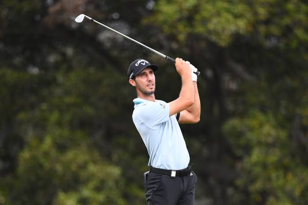 GOLF AUSTRALIAN PGA, Golf Herren John Lyras plays a shot during round 3 of the 2023 Australian PGA Championship in Brisbane, Saturday, November 25, 2023. ( NO ARCHIVING, EDITORIAL USE ONLY, NO USE IN BOOKS WITHOUT CONSENT BRISBANE QUEENSLAND AUSTRALIA  Copyright: xJONOxSEARLEx 20231125001869450779