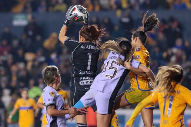 Fußball, Frauen, Club America - Tigres UANL RECORD DATE NOT STATED Liga MX Femenil Apertura 2023 Tigres UANL (3) 0-0 (0) America Final Vuelta Cecilia Santiago of Tigres during the game Tigres UANL vs America, corresponding to second leg match of great final the Torneo Apertura 2023 of the Liga BBVA MX Femenil, at Universitario Stadium, on November 27, 2023. MONTERREY NUEVO LEON MEXICO Copyright: xGustavoxValdezx 20231127215843_LMXF_A23_FV_UANL_AME_SANTIAGO445