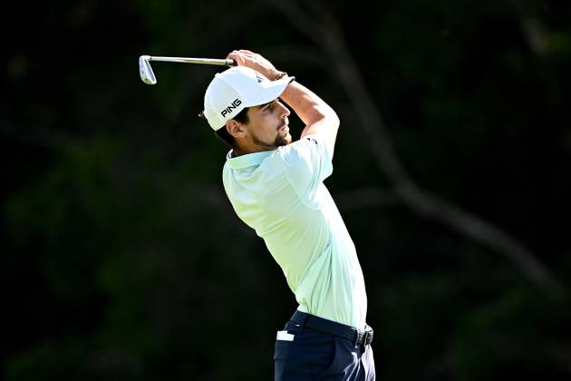 GOLF AUSTRALIAN OPEN, Joaquin Niemann of Chile plays a shot from the 14th fairway during Round 2 of the Australian Open 2023 at the Lakes Golf Club in Sydney, Friday, December 1, 2023. ( NO ARCHIVING, EDITORIAL USE ONLY, NO USE IN BOOKS WITHOUT CONSENT SYDNEY NEW SOUTH WALES AUSTRALIA  Copyright: xDANxHIMBRECHTSx 20231201001872148566